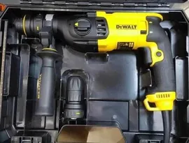 Перфоратор DeWALT D25144K-KS быстрозаменяемый патрон 13 мм, в кейсе (D25144K-KS)