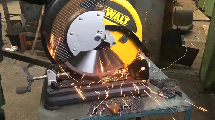 Монтажная пила DeWalt DW872